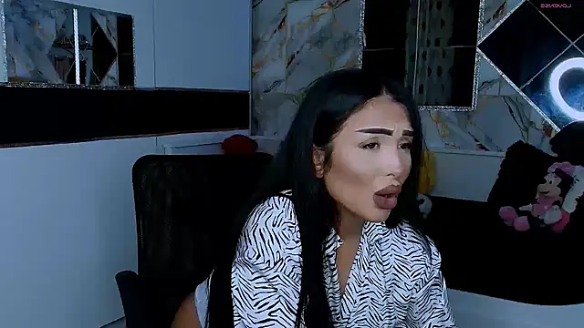 Snapshot of mistress_meryem chatting on 11/07/25, 11:49 mistress meryem online show from 11/07/25, 11:49