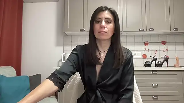 HotyWinter online show from 11/10/25, 03:27