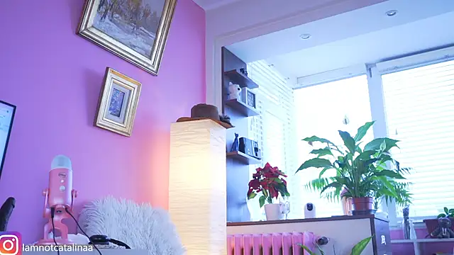 YourBabyPearl online show from 12/31/24, 12:57