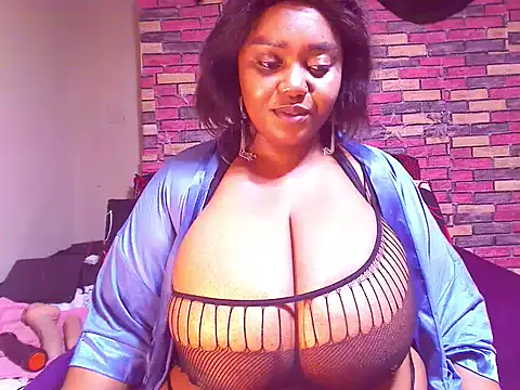 Snapshot of BustySavita chatting on 01/07/25, 11:45 BustySavita online show from 01/07/25, 11:45