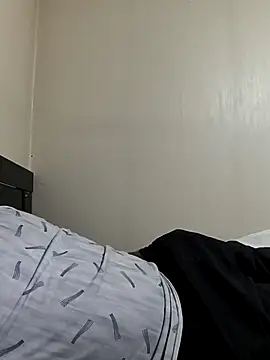 Snapshot of Mahmut_34_34_ chatting on 10/17/25, 10:18 Mahmut 34 34 online show from 10/17/25, 10:18