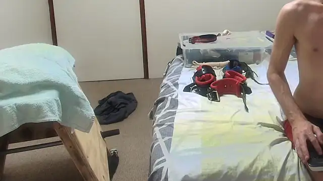 Snapshot of midnight0069 chatting on 10/25/25, 12:07 midnight0069 online show from 10/25/25, 12:07