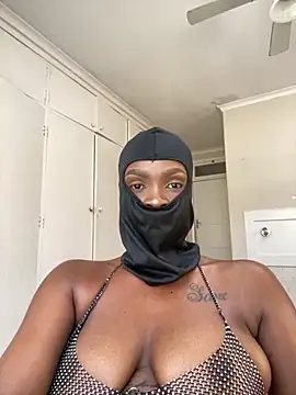 LuciousLips96 online show from 02/26/26, 09:30