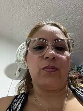 x elena x online show from 12/17/24, 11:16