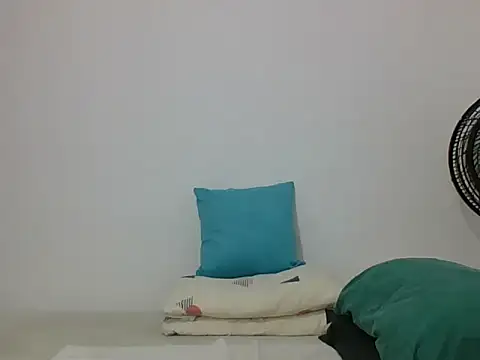 TRIISTAN KING10 online show from 12/12/24, 01:28