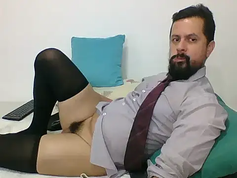 TRIISTAN KING10 online show from 02/10/25, 09:04