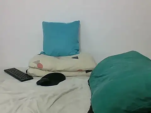 TRIISTAN KING10 online show from 02/13/25, 08:24