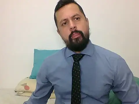 TRIISTAN KING10 online show from 03/06/25, 08:27