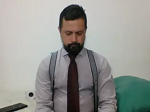 TRIISTAN KING10 online show from 03/12/25, 08:20