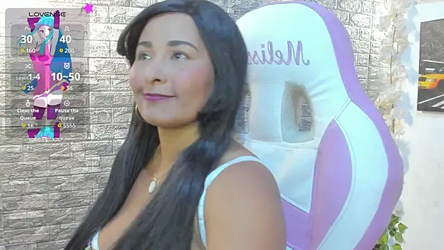 paola ih online show from 04/22/26, 08:10