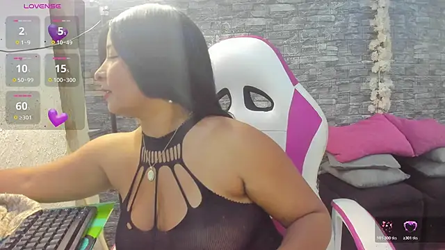 Snapshot of paola_ih chatting on 05/29/26, 01:31 paola ih online show from 05/29/26, 01:31