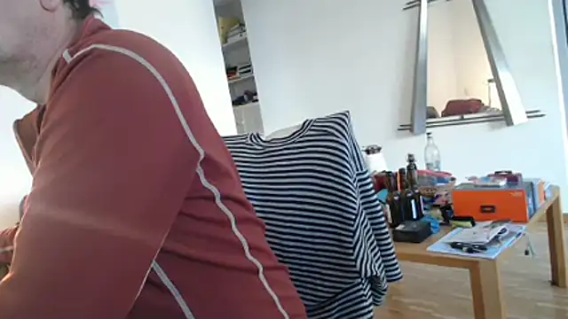 Snapshot of silvio-aus-luzern-CH chatting on 12/20/25, 08:54 silvio-aus-luzern-CH online show from 12/20/25, 08:54