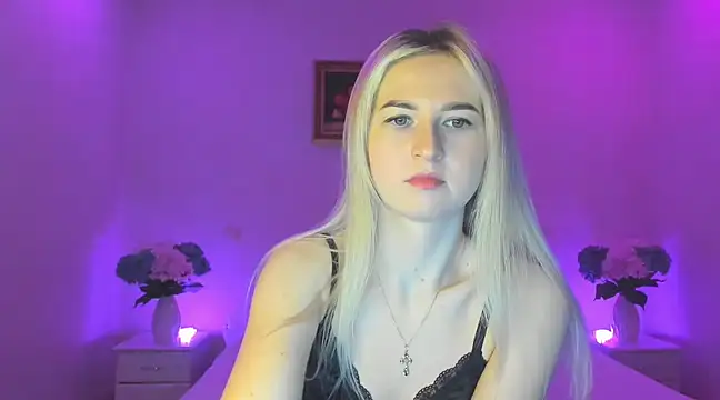 AnnaCarrera online show from 02/18/25, 09:31