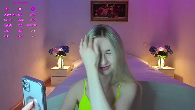 AnnaCarrera online show from 07/16/26, 08:04