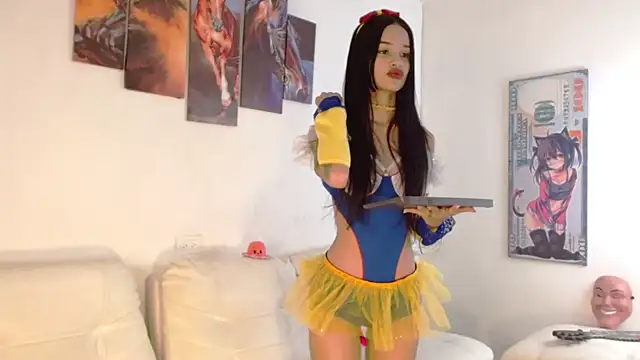 Snapshot of secretgreisy_ chatting on 10/31/25, 12:33 secretgreisy online show from 10/31/25, 12:33