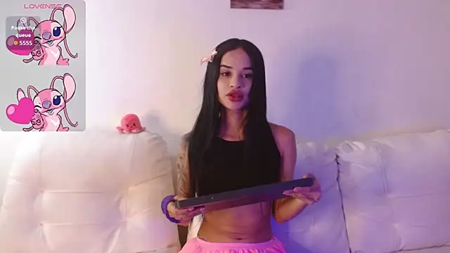 Snapshot of secretgreisy_ chatting on 11/28/25, 05:21 secretgreisy online show from 11/28/25, 05:21