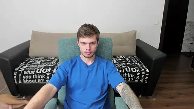 maks wolfis online show from 01/10/25, 03:37