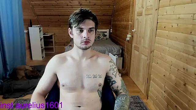 maks wolfis online show from 10/07/25, 10:56