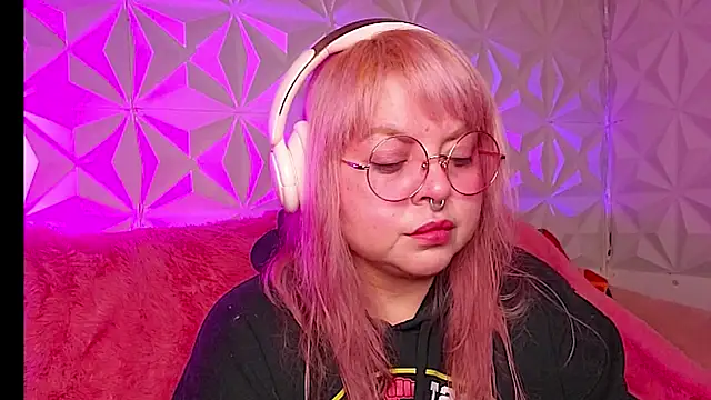 Satyn doll online show from 01/11/26, 10:15