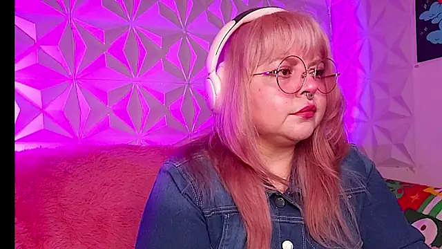 Satyn doll online show from 01/16/26, 12:36