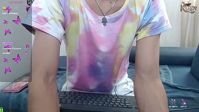 karen sofia  online show from 09/29/25, 08:24