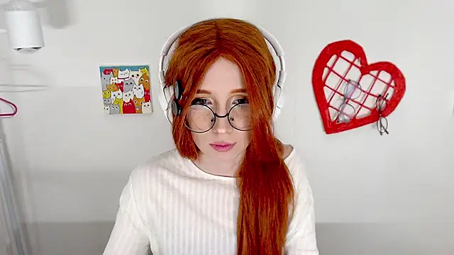  Hanna Moon  online show from 06/19/26, 01:37
