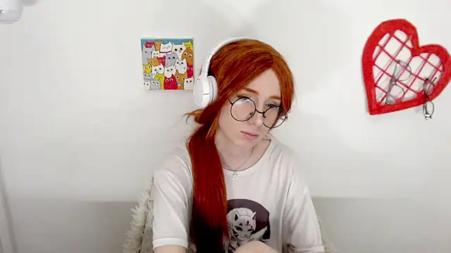  Hanna Moon  online show from 06/27/26, 10:09