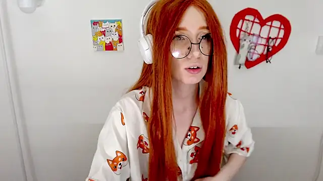  Hanna Moon  online show from 07/06/26, 01:08