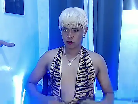 Snapshot of perfaXUK chatting on 09/10/25, 08:31 perfaXUK online show from 09/10/25, 08:31