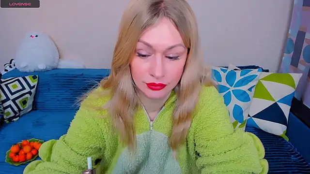 EllenMoore online show from 03/16/26, 03:12