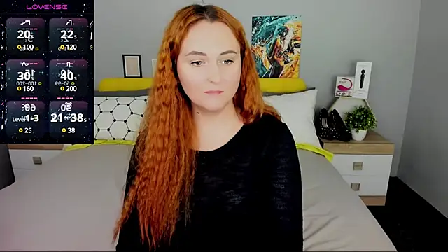 Snapshot of BabeLessi chatting on 02/06/25, 08:34 BabeLessi online show from 02/06/25, 08:34