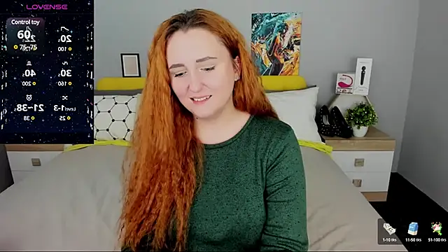 Snapshot of BabeLessi chatting on 02/14/25, 11:42 BabeLessi online show from 02/14/25, 11:42