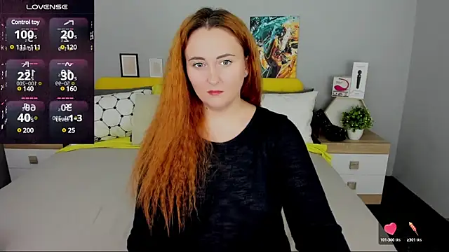 Snapshot of BabeLessi chatting on 03/10/25, 01:45 BabeLessi online show from 03/10/25, 01:45