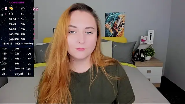 Snapshot of BabeLessi chatting on 09/21/25, 05:36 BabeLessi online show from 09/21/25, 05:36