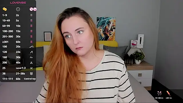 Snapshot of BabeLessi chatting on 10/26/25, 06:36 BabeLessi online show from 10/26/25, 06:36