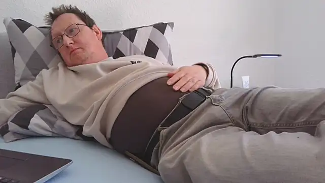 shymanhn online show from 03/03/26, 09:37