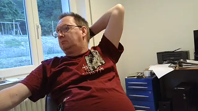 shymanhn online show from 07/18/26, 07:06
