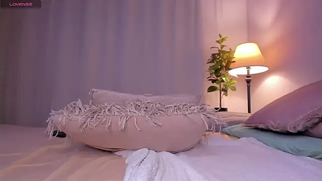 Secret chells online show from 01/22/25, 11:32