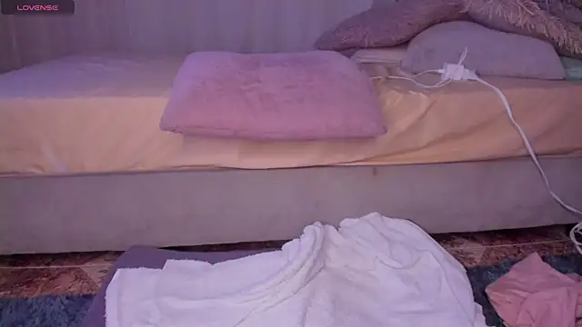 Secret chells online show from 01/23/25, 11:26