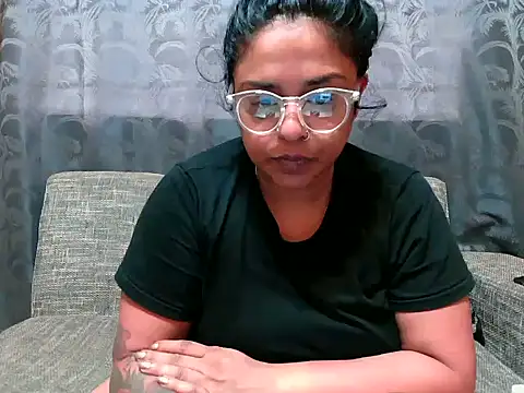 indianishkq7 online show from 12/28/24, 08:16