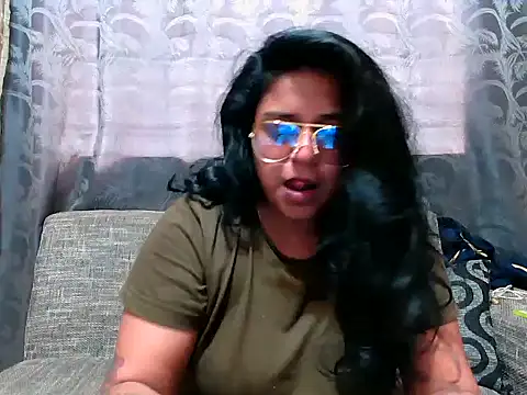 indianishkq7 online show from 01/20/25, 10:07