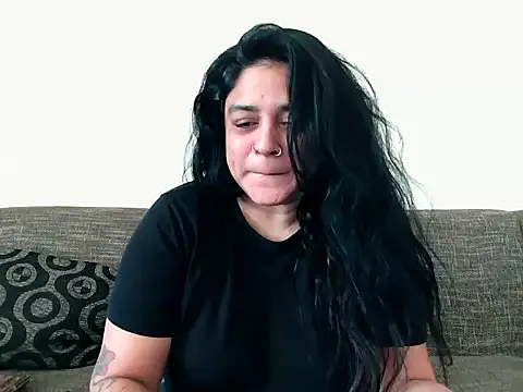 indianishkq7 online show from 12/05/25, 08:12