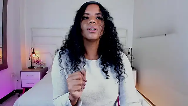 Ellie Alves online show from 02/18/25, 01:11