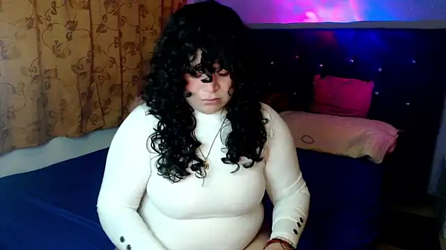 ANGELIQUE KLANE online show from 09/28/25, 04:07