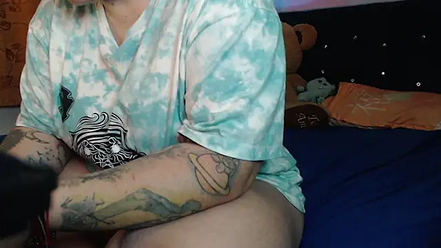 ANGELIQUE KLANE online show from 01/18/26, 05:11