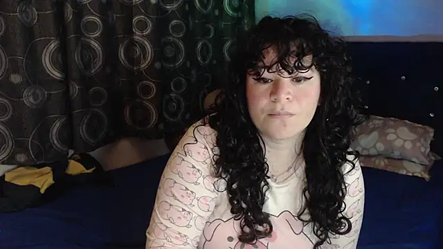 ANGELIQUE KLANE online show from 02/24/26, 04:43