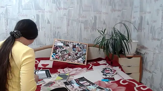 GinaQSoul online show from 12/19/24, 02:46