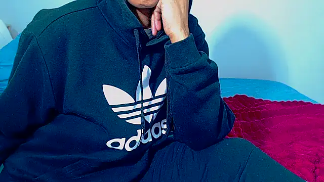 Snapshot of Curvy-Lisa chatting on 11/16/25, 05:51 Curvy-Lisa online show from 11/16/25, 05:51