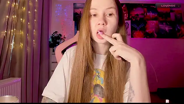 GoodWitch  online show from 02/09/25, 07:49