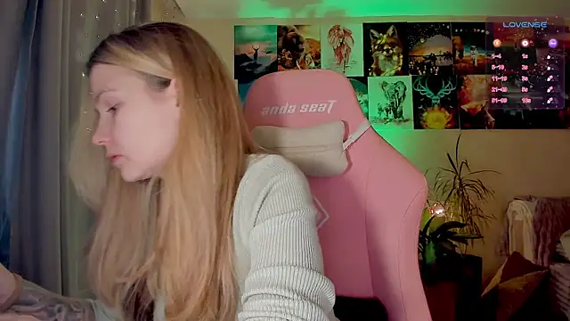 GoodWitch  online show from 09/17/25, 06:48